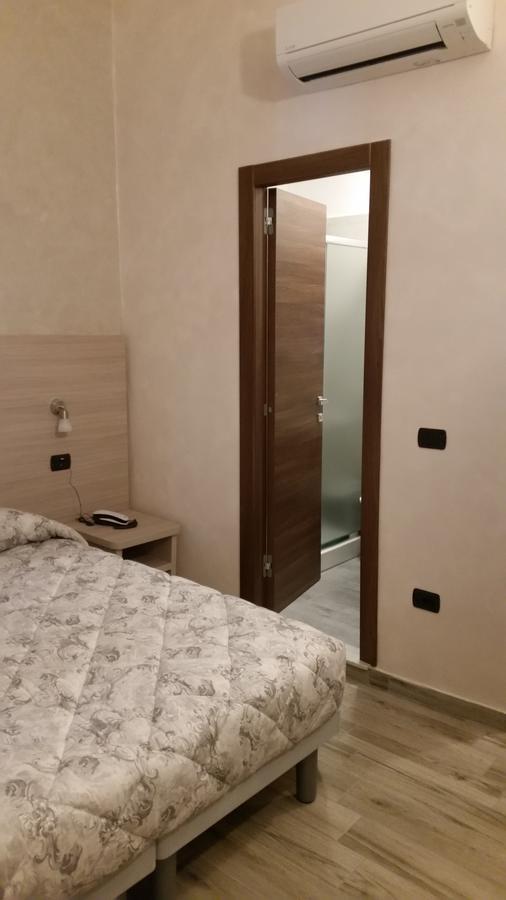Ricci Rooms Генуа Екстериор снимка
