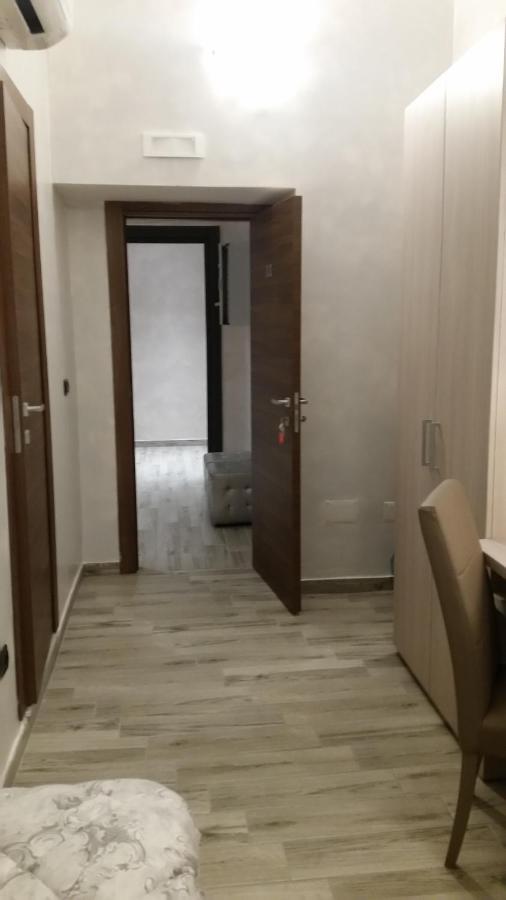 Ricci Rooms Генуа Стая снимка